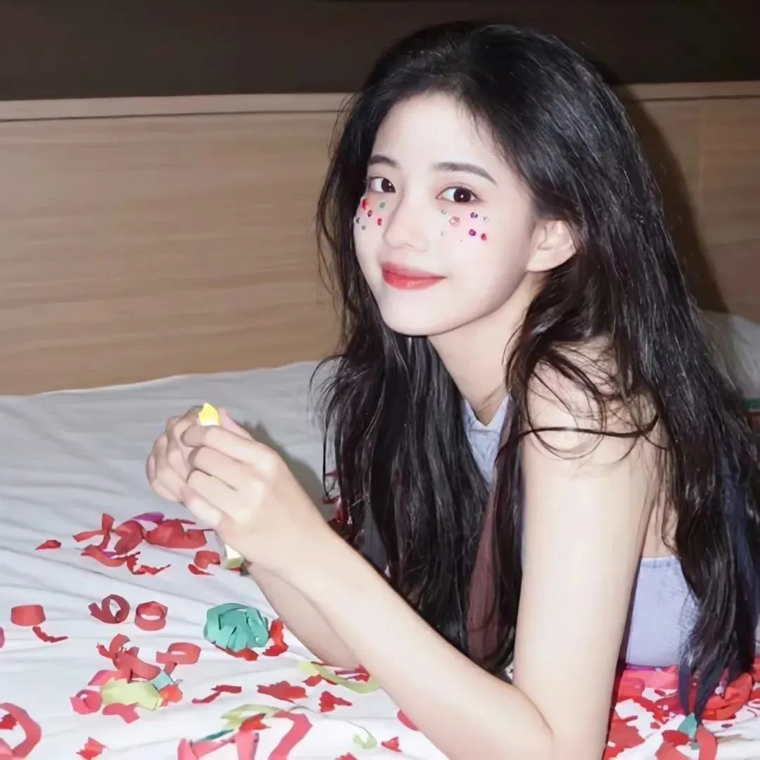 【暗黑复仇】《亲切的金子》李英爱绝美复仇：韩国复仇三部曲终章，天使面孔下的致命蛇蝎杀机