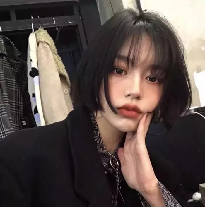 【超高能反转】《灵媒侦探城塚翡翠》清原果耶：能看到死者灵魂的美少女灵媒，最终集惊天大反转惊呆观众
