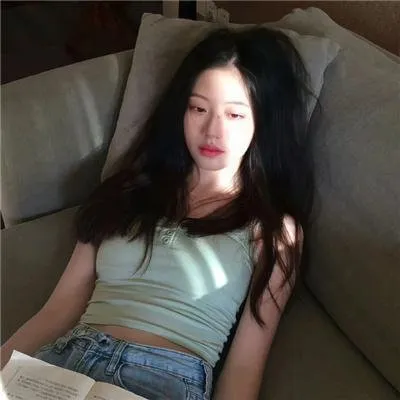 【高分生活剧】《西瓜》小林聪美市川实日子：四个不同性格的女人在合租屋里的清凉夏日，治愈神作