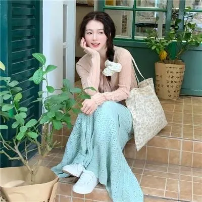 【奇幻纯爱】《哈尔的移动城堡》宫崎骏极致浪漫：在战火中相爱的魔法师与少女，逃避与守护的童话