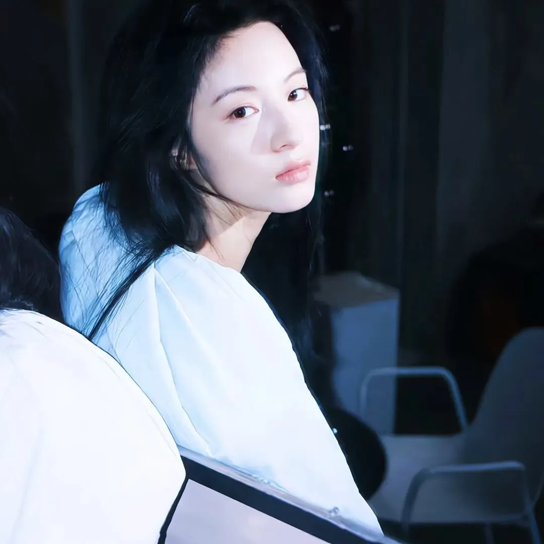 【邪教题材】《地狱公使》第1-2季未删减：当死亡预告降临，人间瞬间沦为地狱